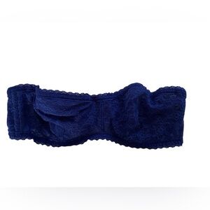 Victoria’s Secret Lightly lined Strapless Lace Bandeau Bra - Navy, size M